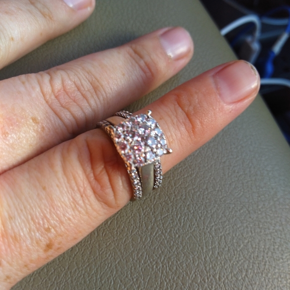 Diamond ring - Picture 4 of 7